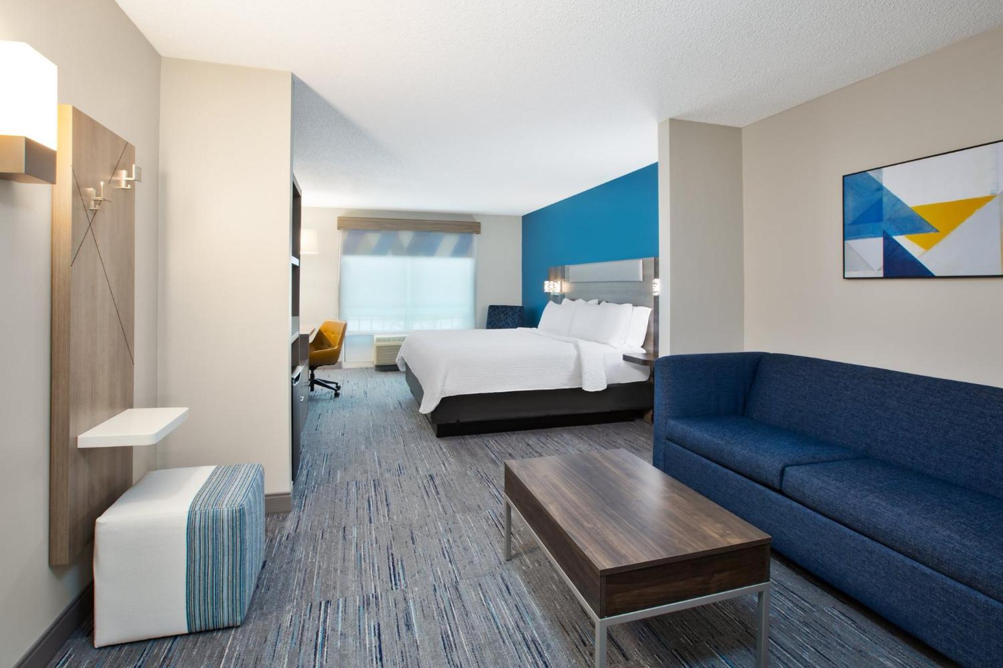 Holiday Inn Express Hotel & Suites Grand Rapids-North By Ihg Walker Exterior photo
